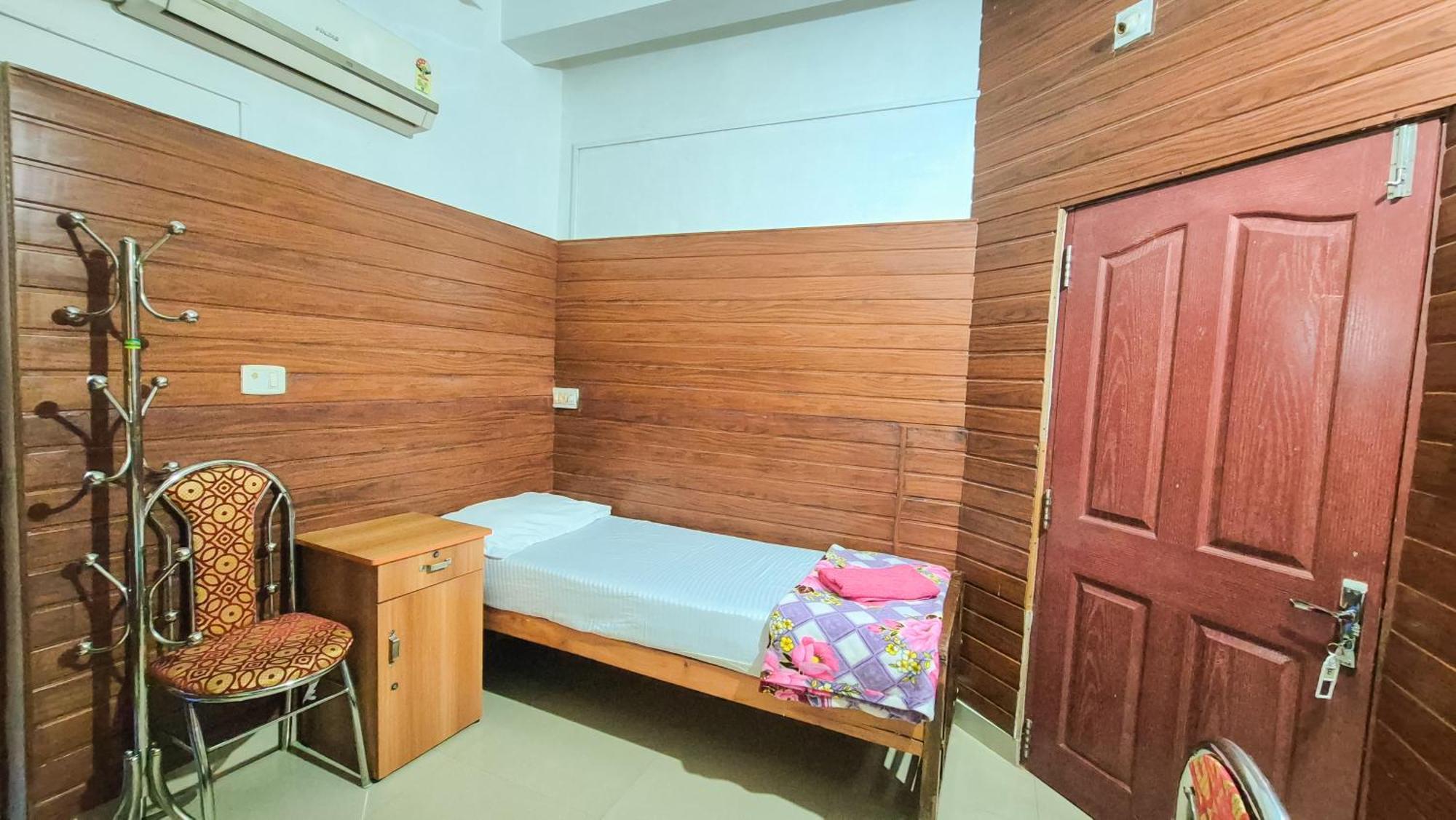 Honolulu Homestay *