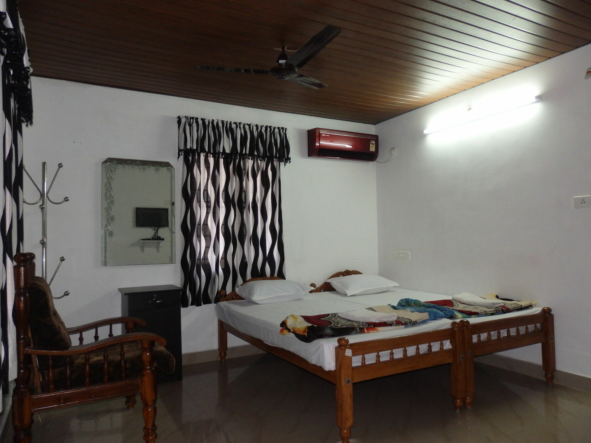 Honolulu Homestay *